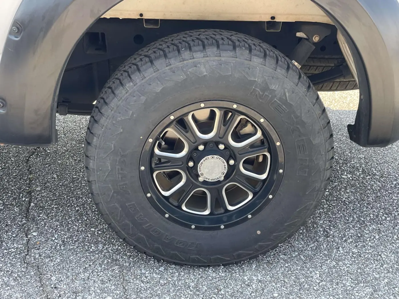 2020 Ford F-150 - $18,940