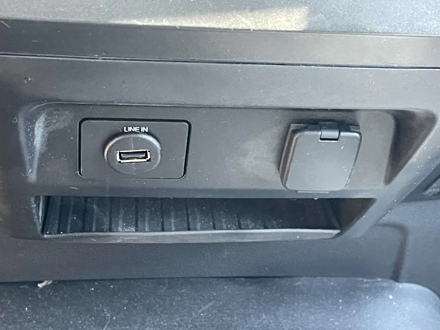 2020 Ford F-150 - $18,940