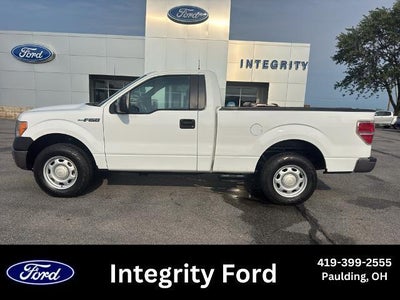 2011 Ford F-150 4X2 XL 2DR Regular Cab Styleside 6.5 FT. SB