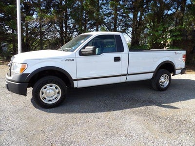 2014 Ford F-150 4X2 XL 2DR Regular Cab Styleside 6.5 FT. SB