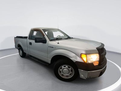 2013 Ford F-150 4X2 XL 2DR Regular Cab Styleside 6.5 FT. SB