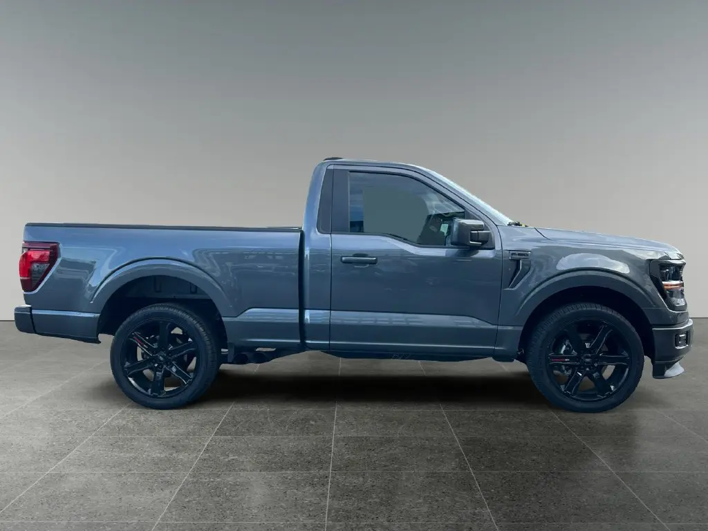 2025 Ford F-150 - $46,999