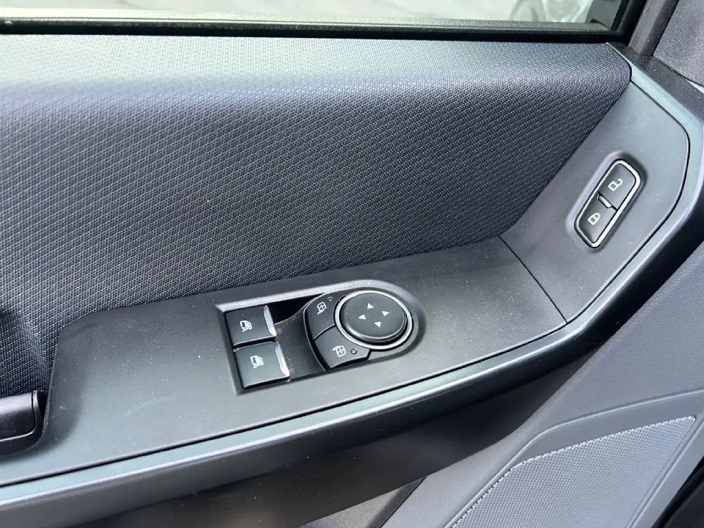 2025 Ford F-150 - $46,999