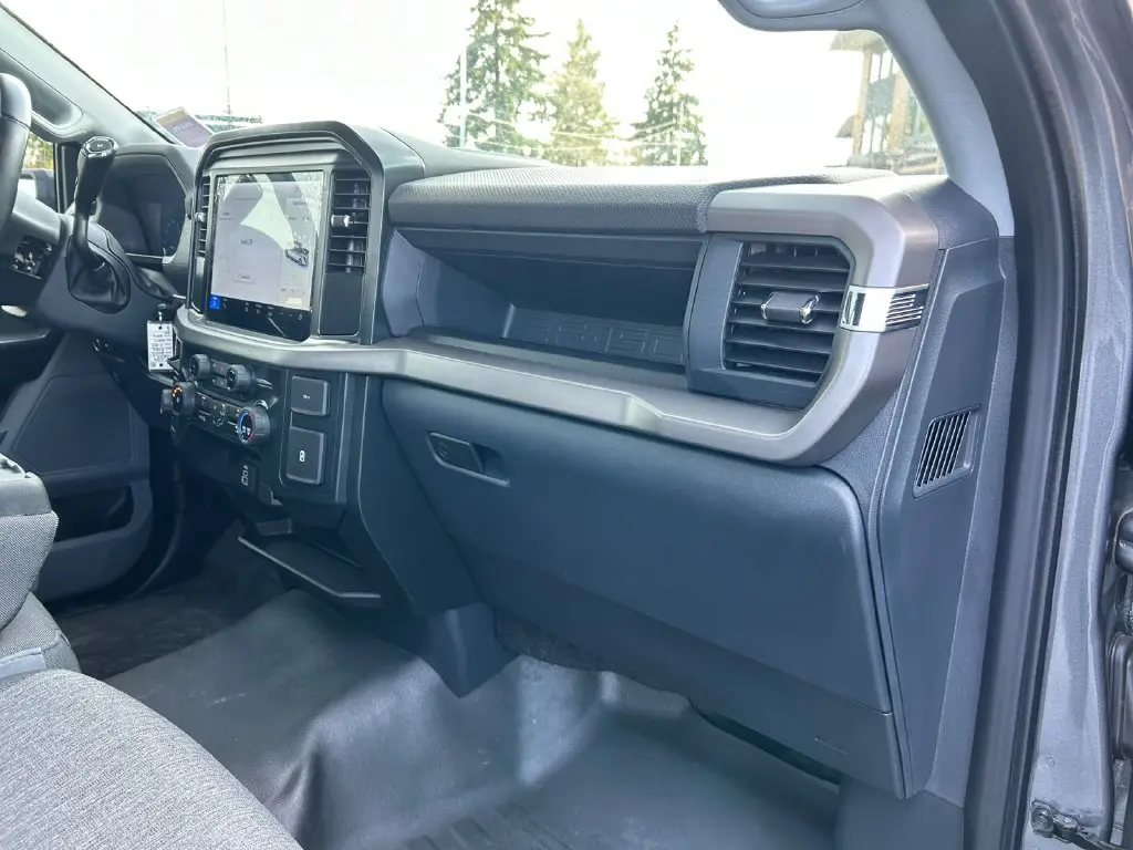 2025 Ford F-150 - $46,999