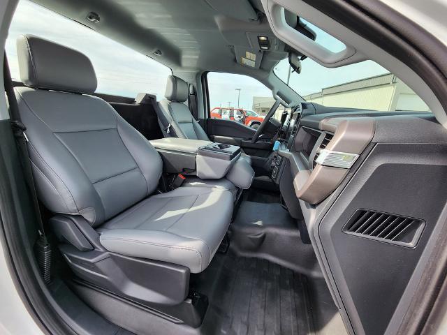 2025 Ford F-150 - $43,945