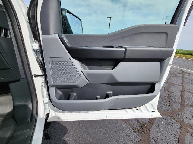 2025 Ford F-150 - $43,945