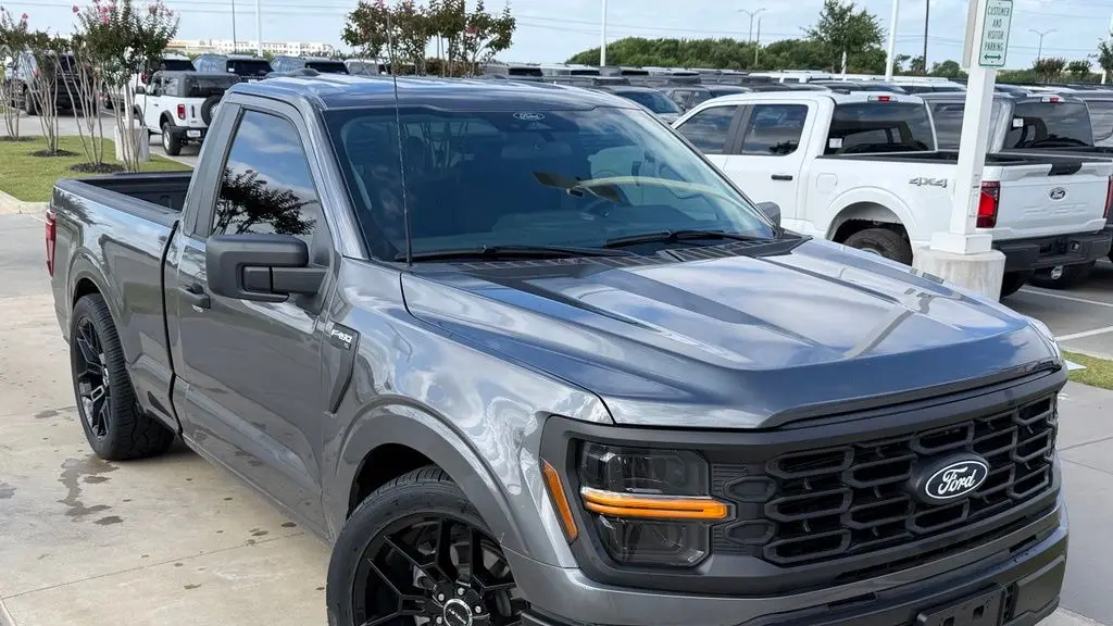 2025 Ford F-150 XL