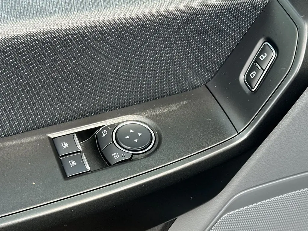 2025 Ford F-150 - $62,777