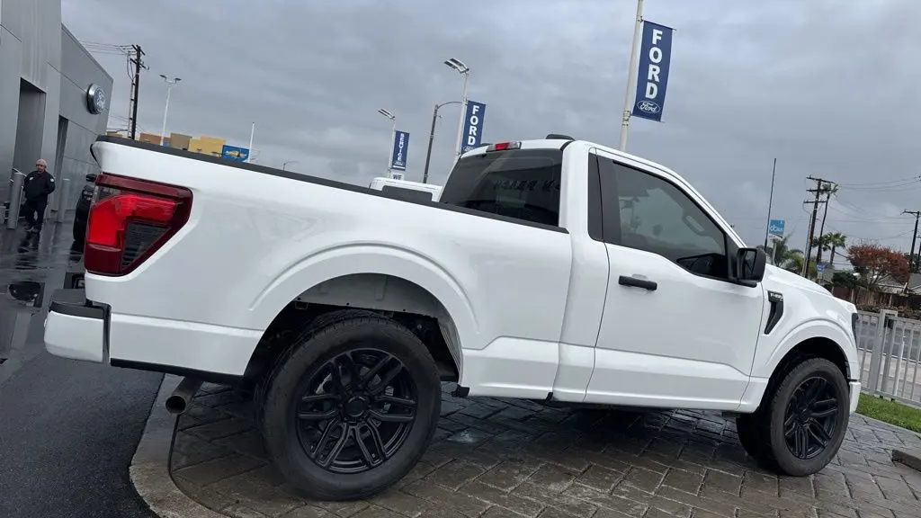 2025 Ford F-150 XL