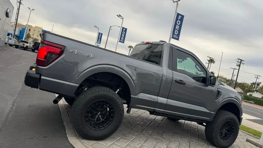 2025 Ford F-150 XL