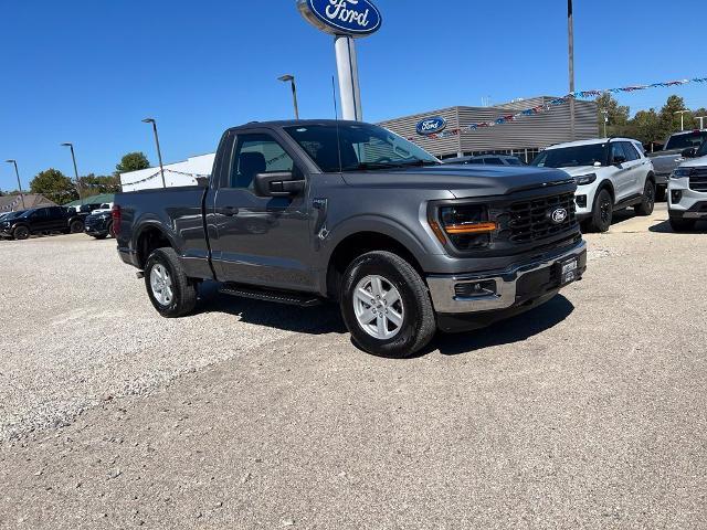 2025 Ford F-150 - $42,500