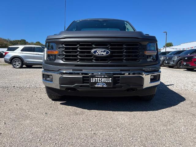 2025 Ford F-150 - $42,500
