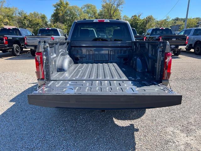 2025 Ford F-150 - $42,500