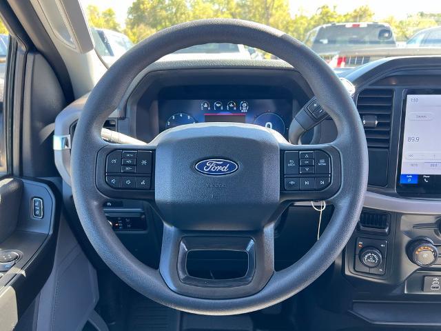 2025 Ford F-150 - $42,500