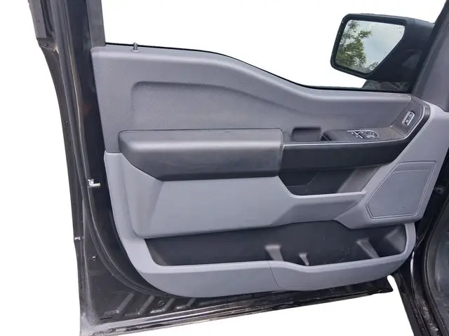 2025 Ford F-150 - $54,900