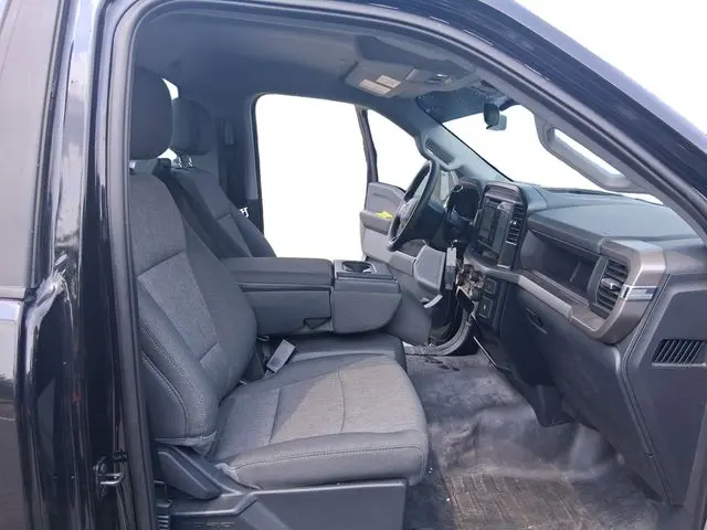 2025 Ford F-150 - $54,900