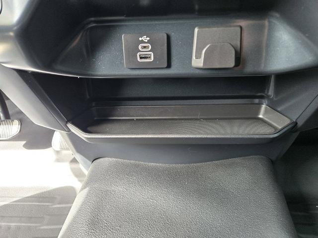 2025 Ford F-150 - $53,732