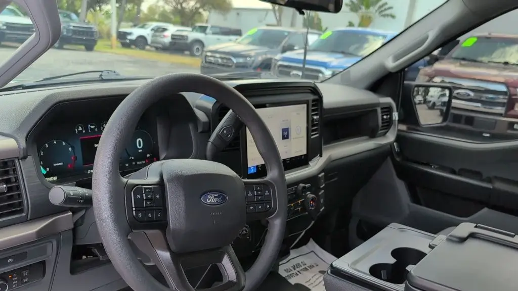 2025 Ford F-150 XL