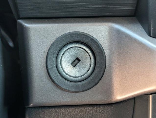 2025 Ford F-150 - $29,999