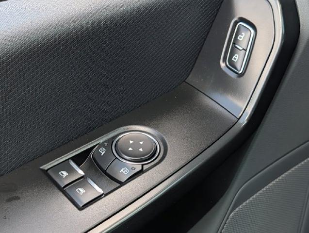 2025 Ford F-150 - $29,999