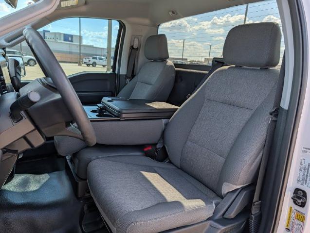 2025 Ford F-150 - $29,999
