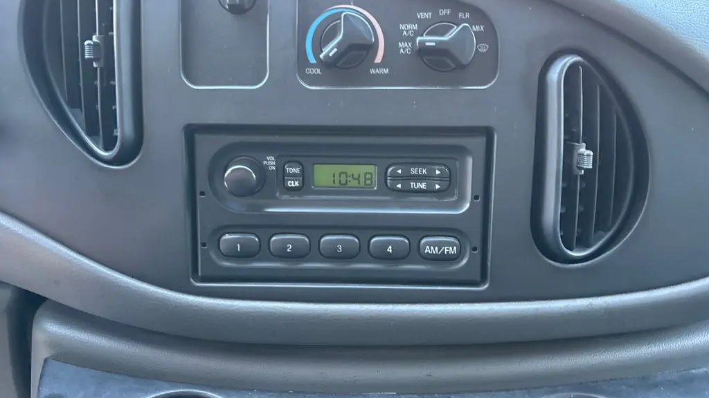 2008 Ford E-Series E-150