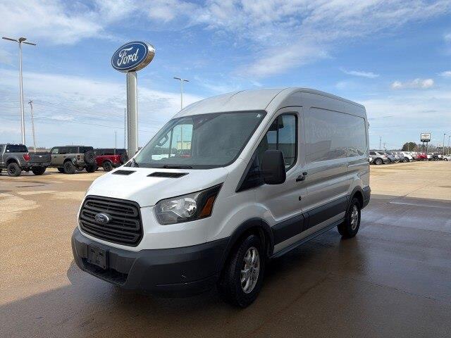 2015 Ford Transit - $10,862