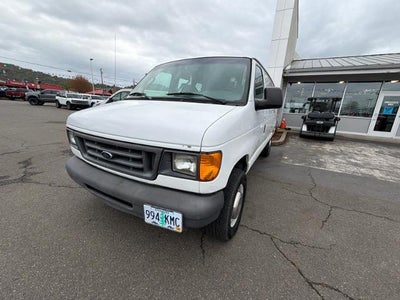 2004 Ford E-Series E-250 3DR Cargo Van