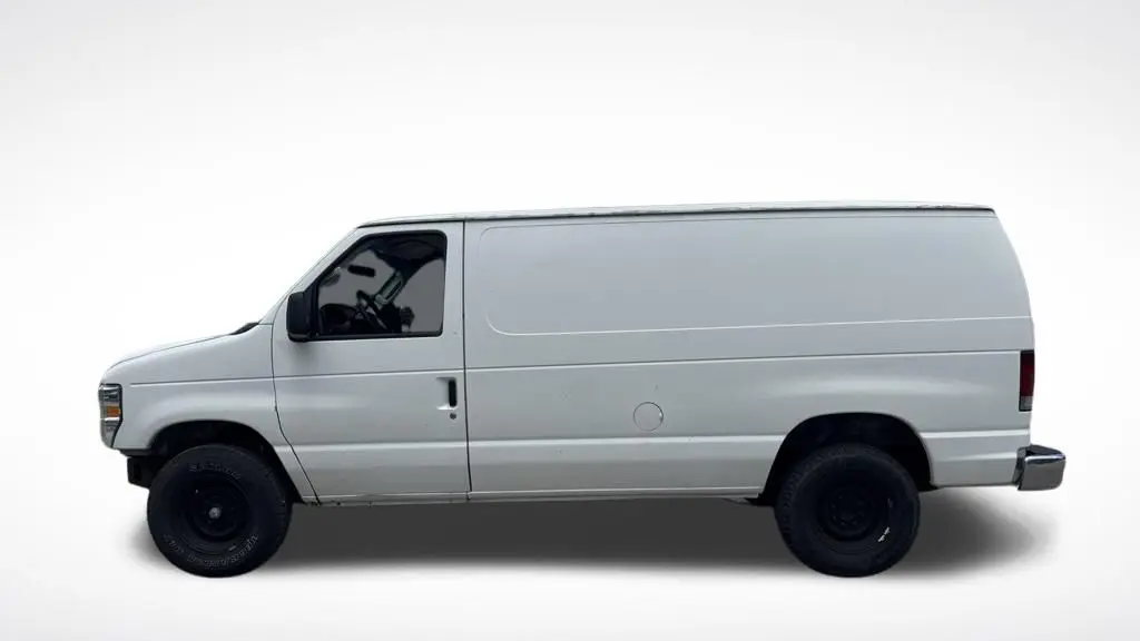 2008 Ford E-Series E-250