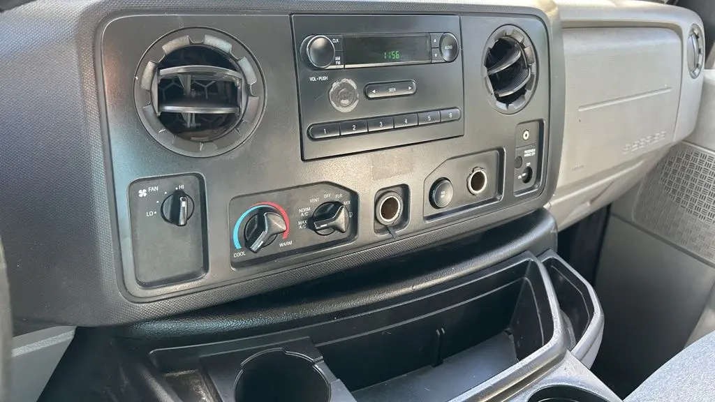 2013 Ford E-Series E-250