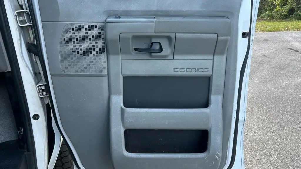 2013 Ford E-Series E-250