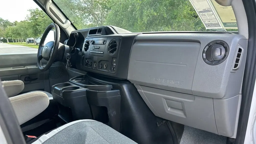 2013 Ford E-Series E-250