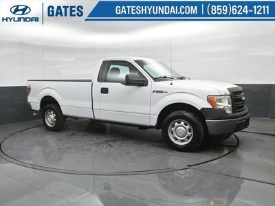 2014 Ford F-150 4X2 XL 2DR Regular Cab Styleside 8 FT. LB