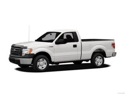 2012 Ford F-150 4X2 XL 2DR Regular Cab Styleside 8 FT. LB