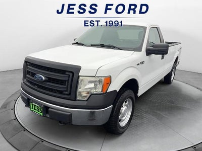 2013 Ford F-150 4X4 XL 2DR Regular Cab Styleside 8 FT. LB
