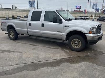 2003 Ford F-250 Super Duty 4DR Crew Cab XL 4WD SB