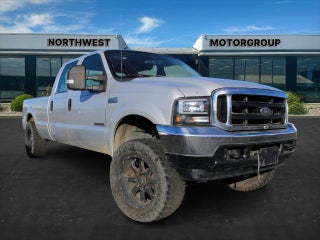 2001 Ford F-250 Super Duty with Silver Clearcoat Metallic Exterior