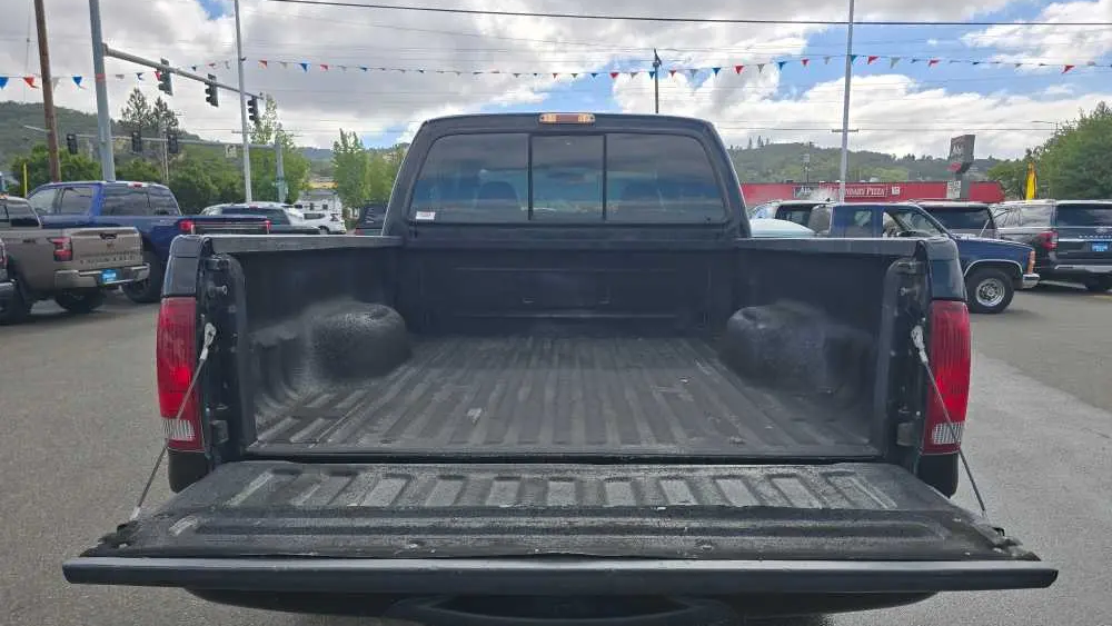 2003 Ford F-250 Super Duty XL