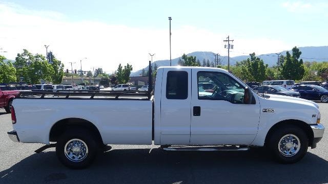 2003 Ford F-250 Super Duty XL