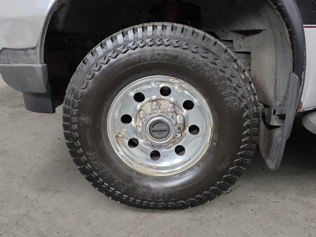 2001 Ford F-250 - $18,731