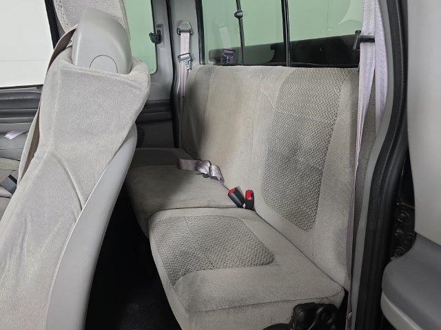 2001 Ford F-250 - $18,731