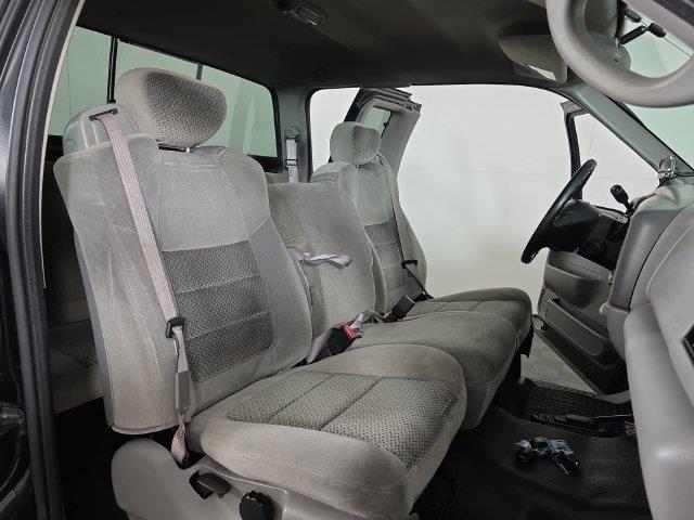 2001 Ford F-250 - $18,731