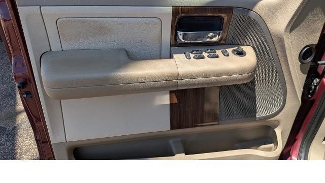 2004 Ford F-150 XLT