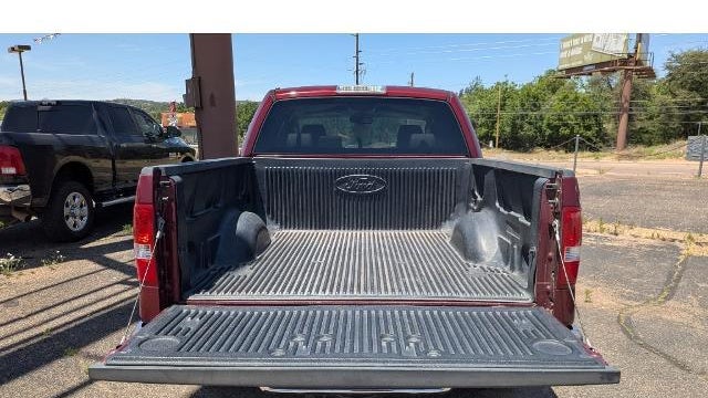 2004 Ford F-150 XLT