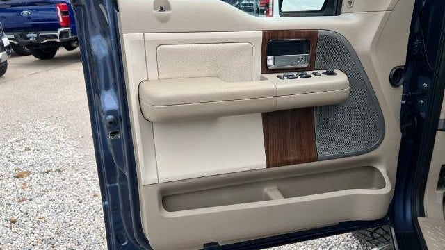 2004 Ford F-150 XLT
