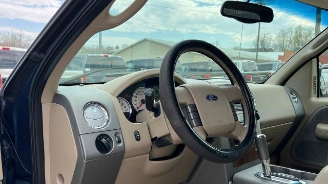 2004 Ford F-150 XLT