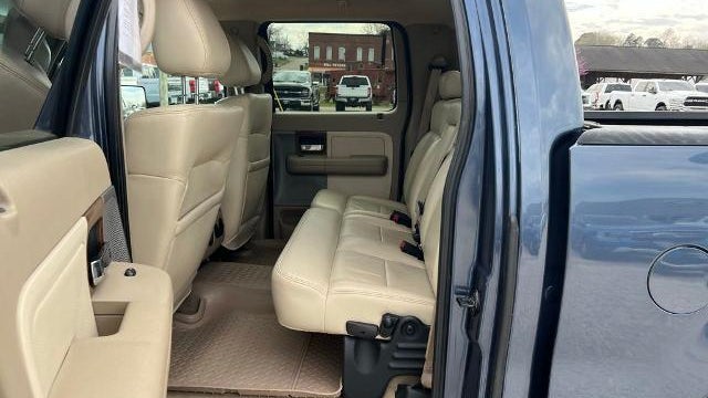 2004 Ford F-150 XLT