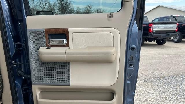 2004 Ford F-150 XLT