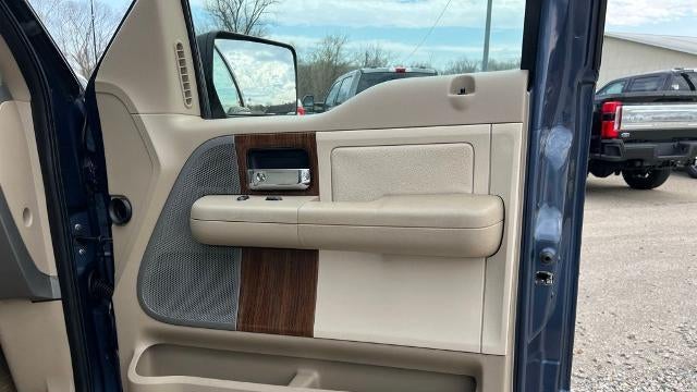 2004 Ford F-150 XLT