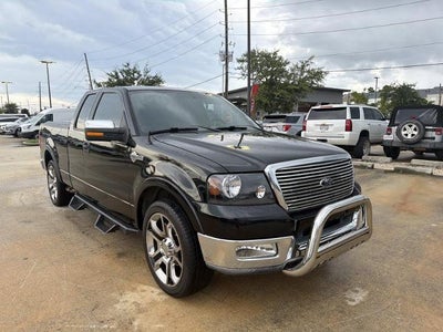2004 Ford F-150 4DR Supercab XL RWD Styleside 6.5 FT. SB